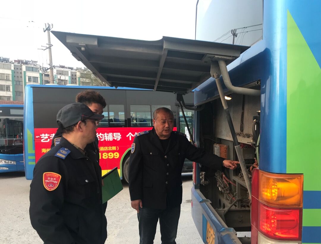 公交集团海通公交公司对新上岗驾驶员进行跟踪管理