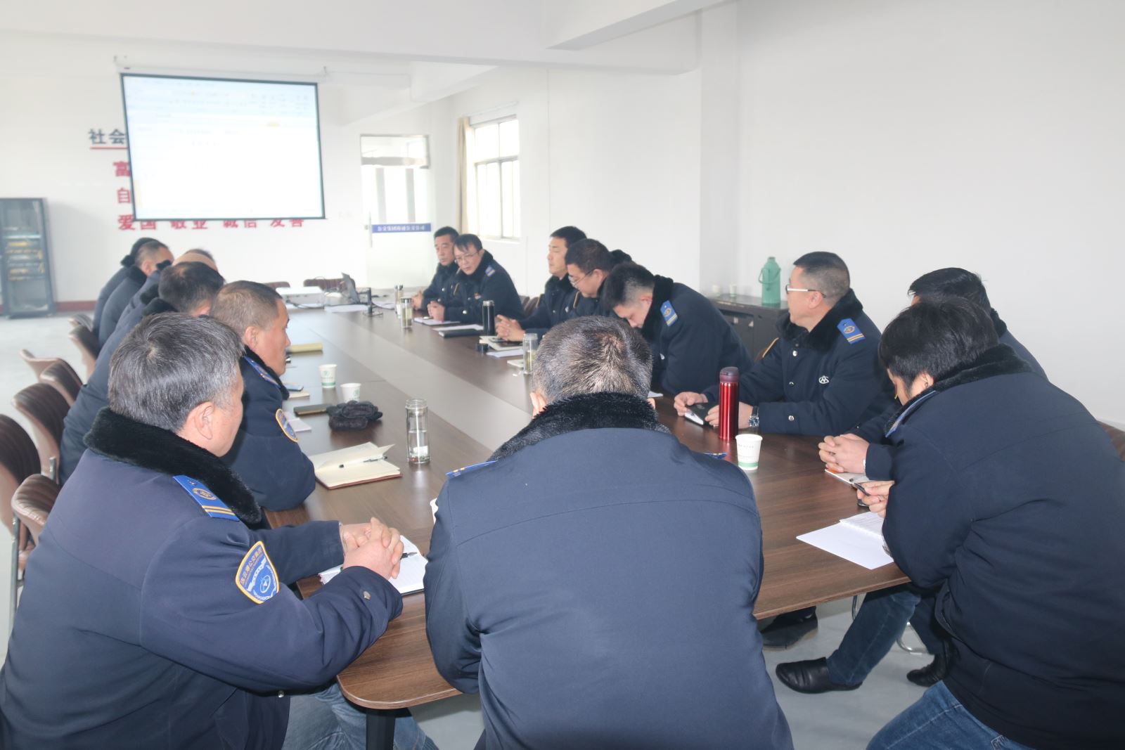 公交集团公交事业一部对安管人员开展岗位再培训