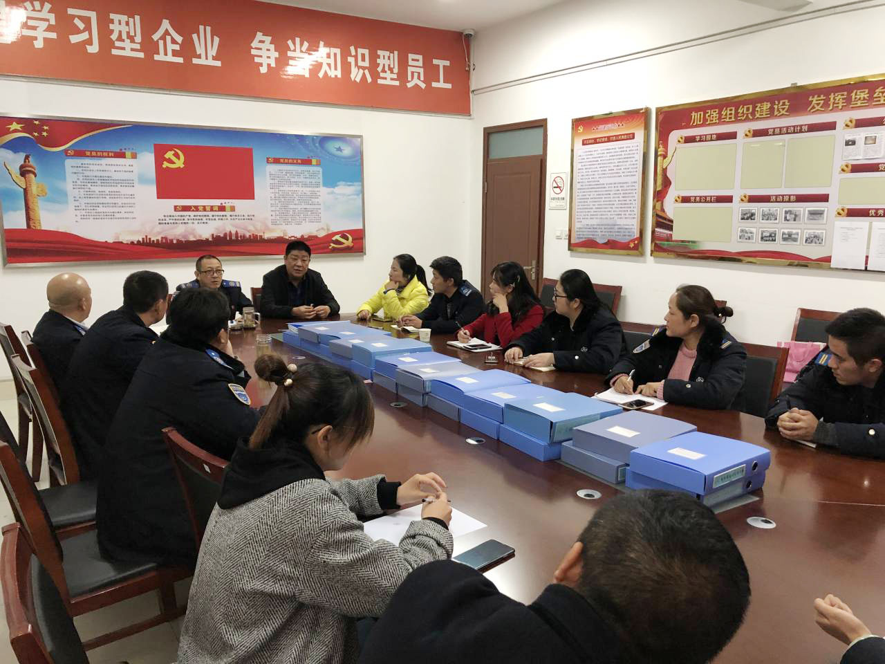 公交集团开展安全台账交流互鉴活动