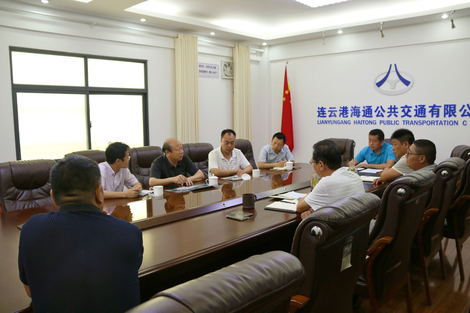 市机关事务管理局领导莅临海通公交公司调研考察