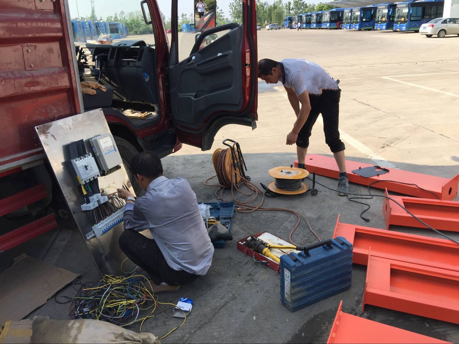江苏明茂新能源公司开展交流充电桩建设工作