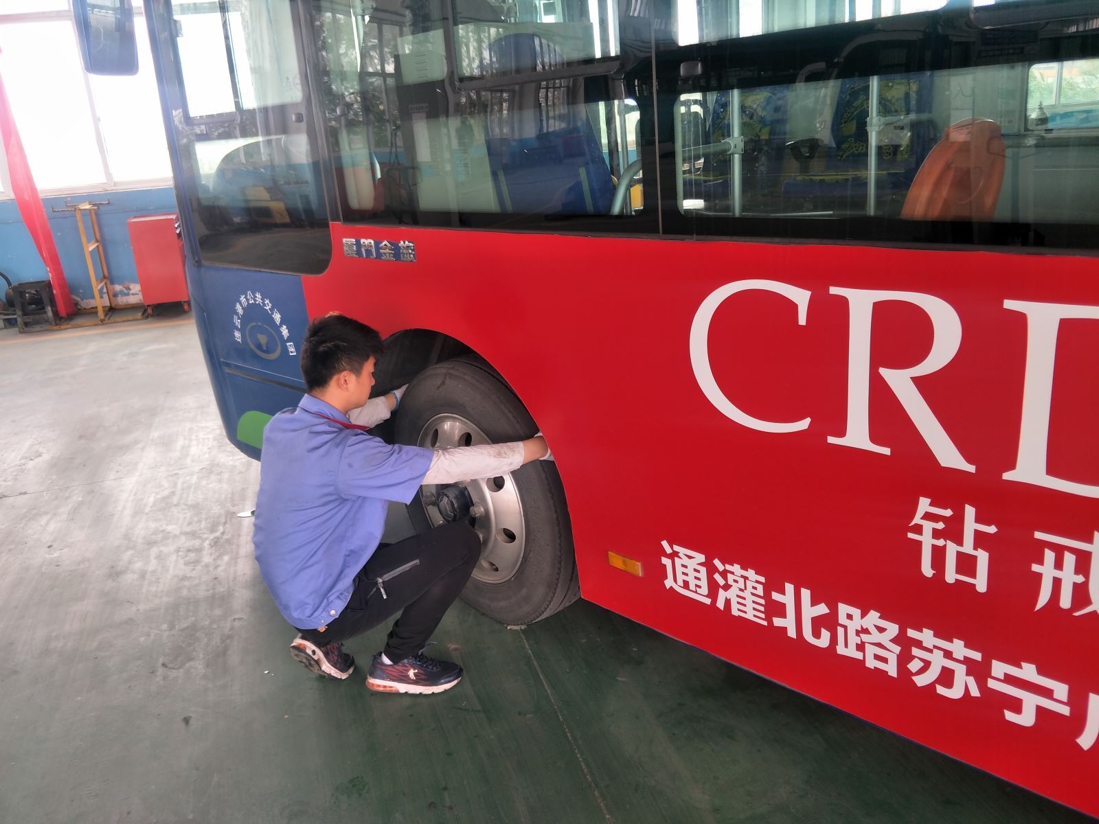 公交车夏季使用注意事项