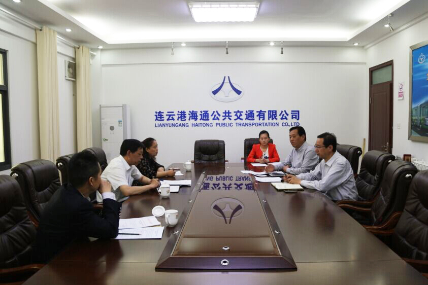 市交通控股集团创卫督查组对海通公交创卫开展工作进行现场督查