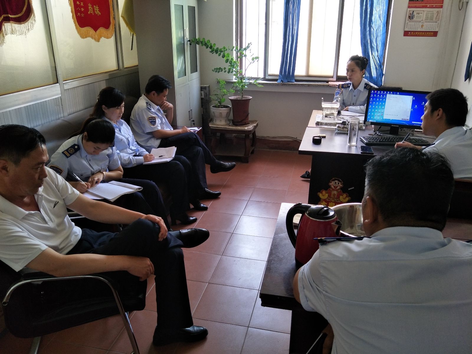 公交集团佳连公司召开机场专线车辆更换部署会
