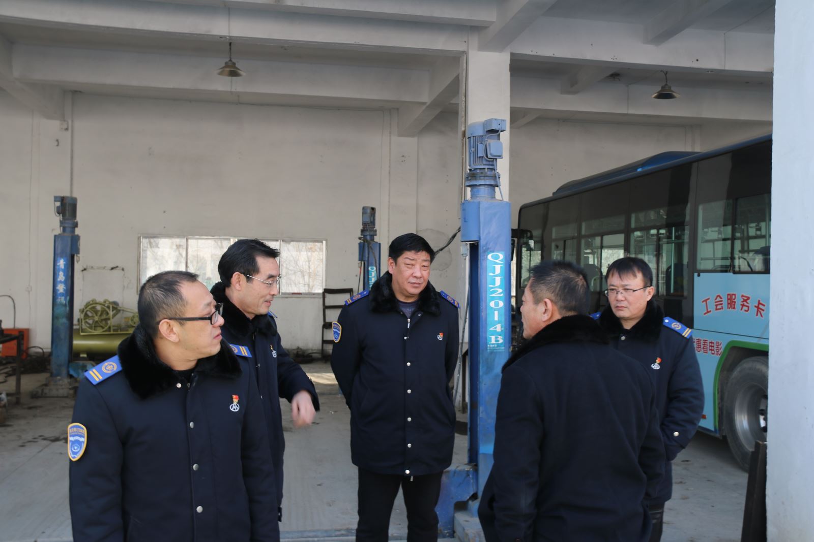 公交集团深入一线督查春运开展情况