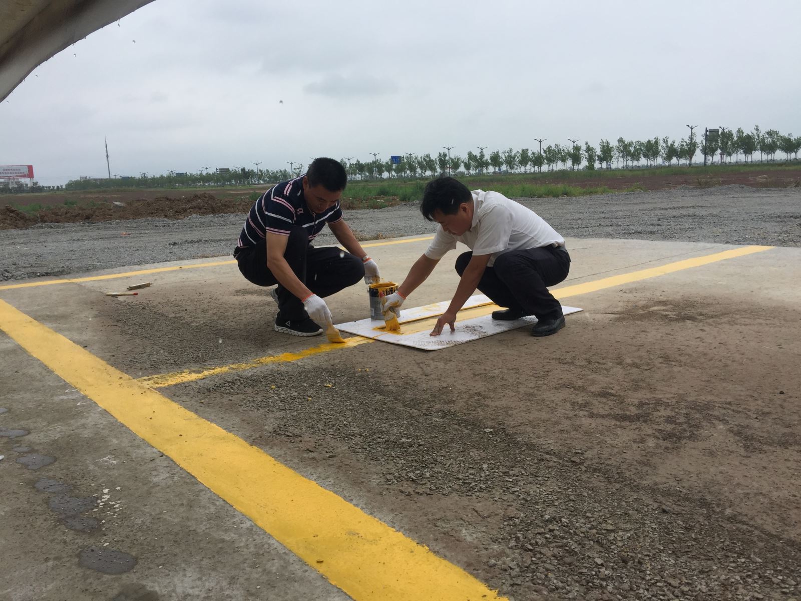公交集团经营发展事业部积极规划车位 改善徐圩停车场软环境