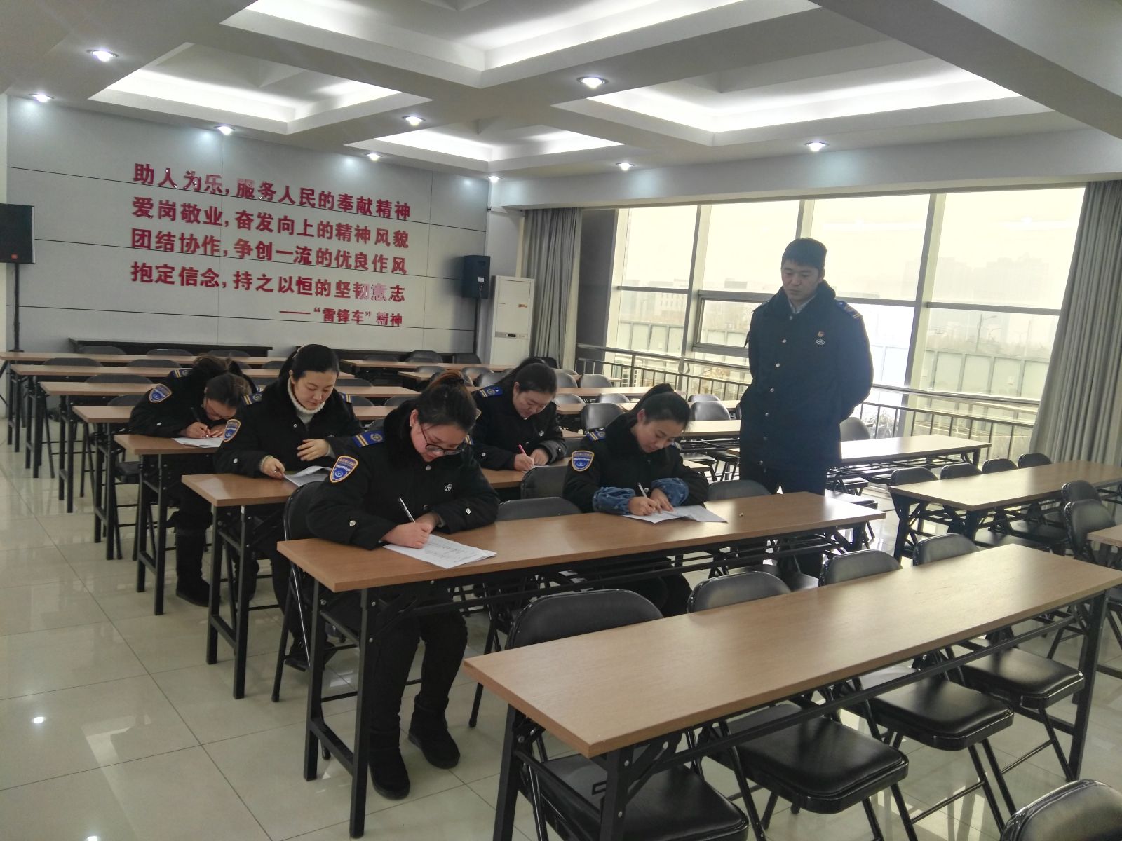 公交集团开展服务热线第四季度业务技能测试