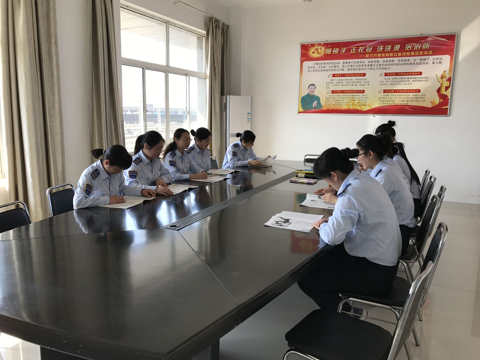 公交东部公司积极开展女工读书征文活动