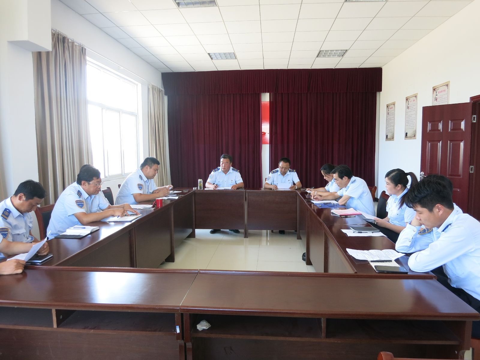 公交集团汽服公司召开创文专题会议