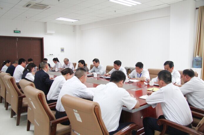 海通集团领导来海通快速公交公司开展党建和党风廉政建设工作调研