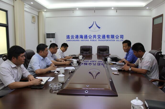 市综合督查组到公交检查安全生产工作