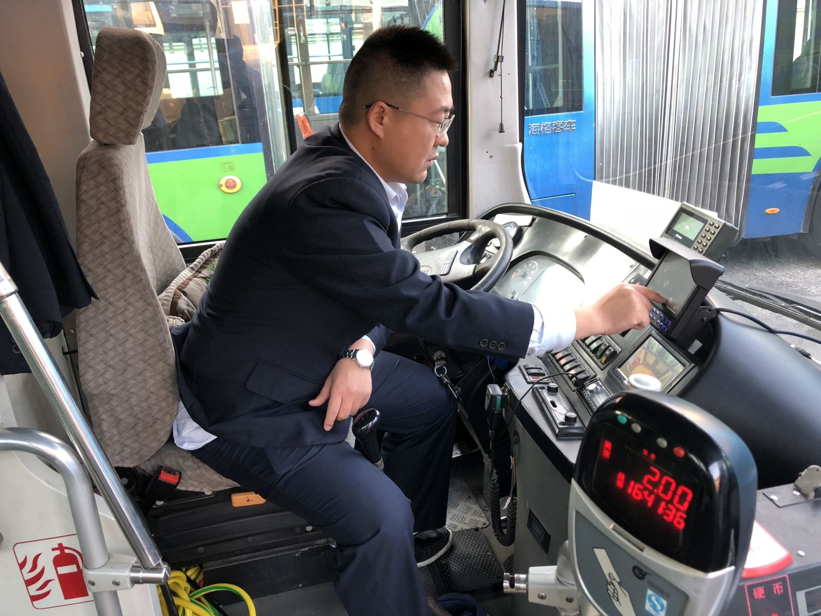 公交集团快速公司对车辆车载设备升级改造