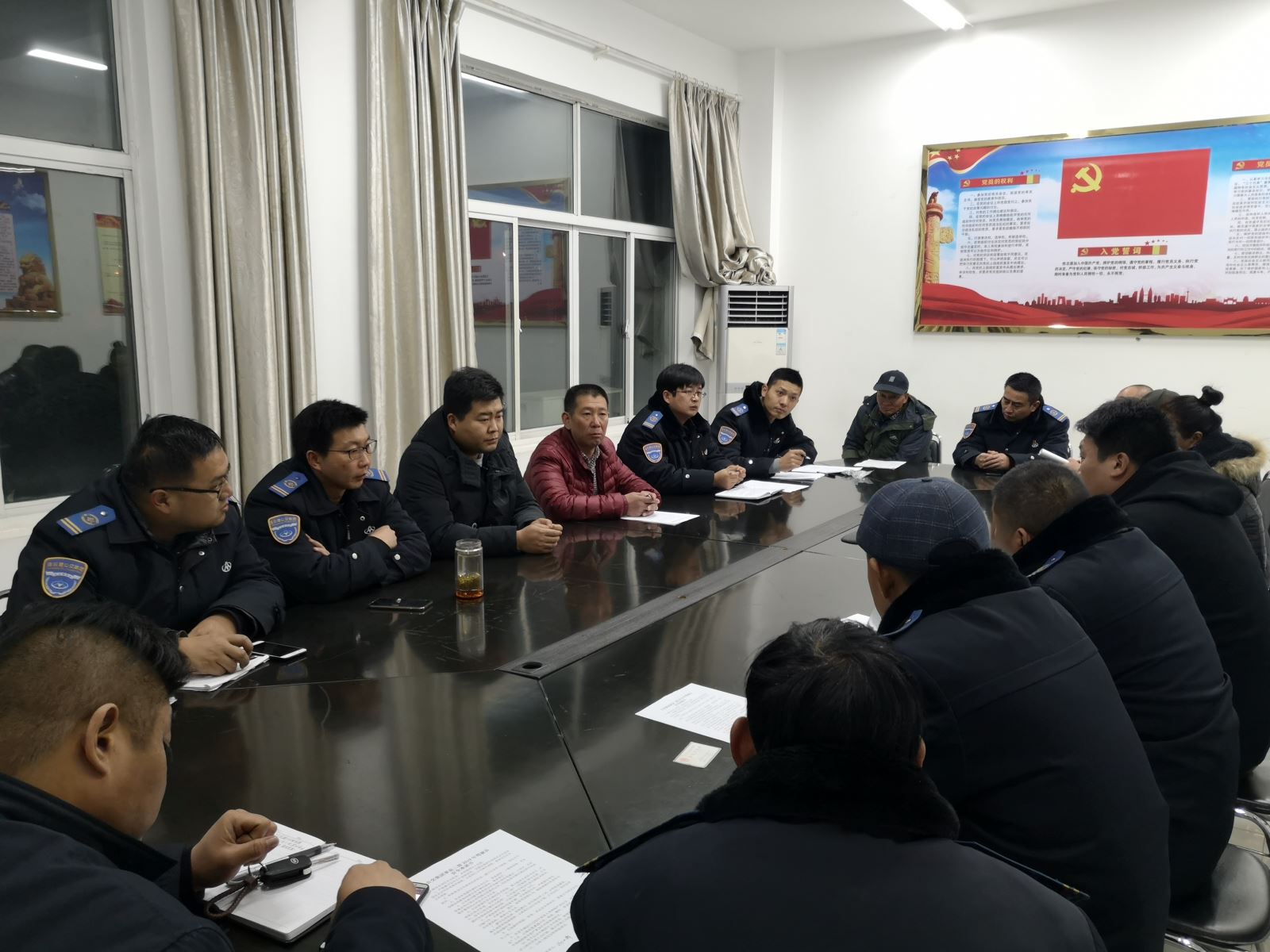 公交集团公交事业二部积极做好发展事业部通勤等业务交接工作