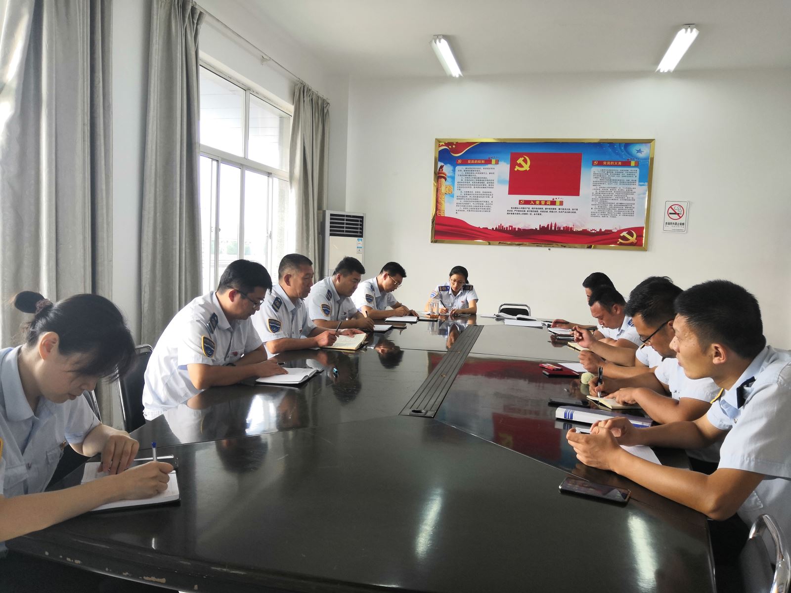 公交集团公交事业二部开展先学先改“三个一”行动
