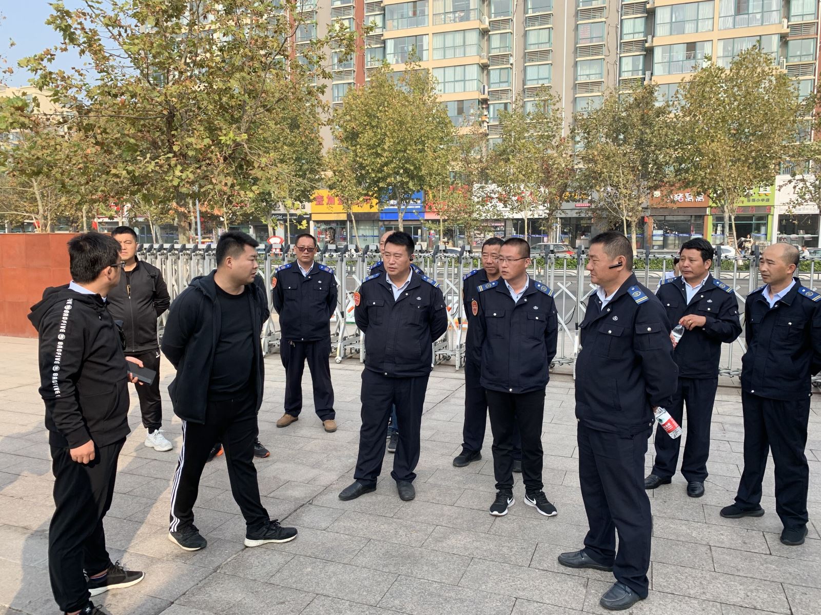 公交集团公交事业二部积极做好苍梧小学定制公交运输保障工作