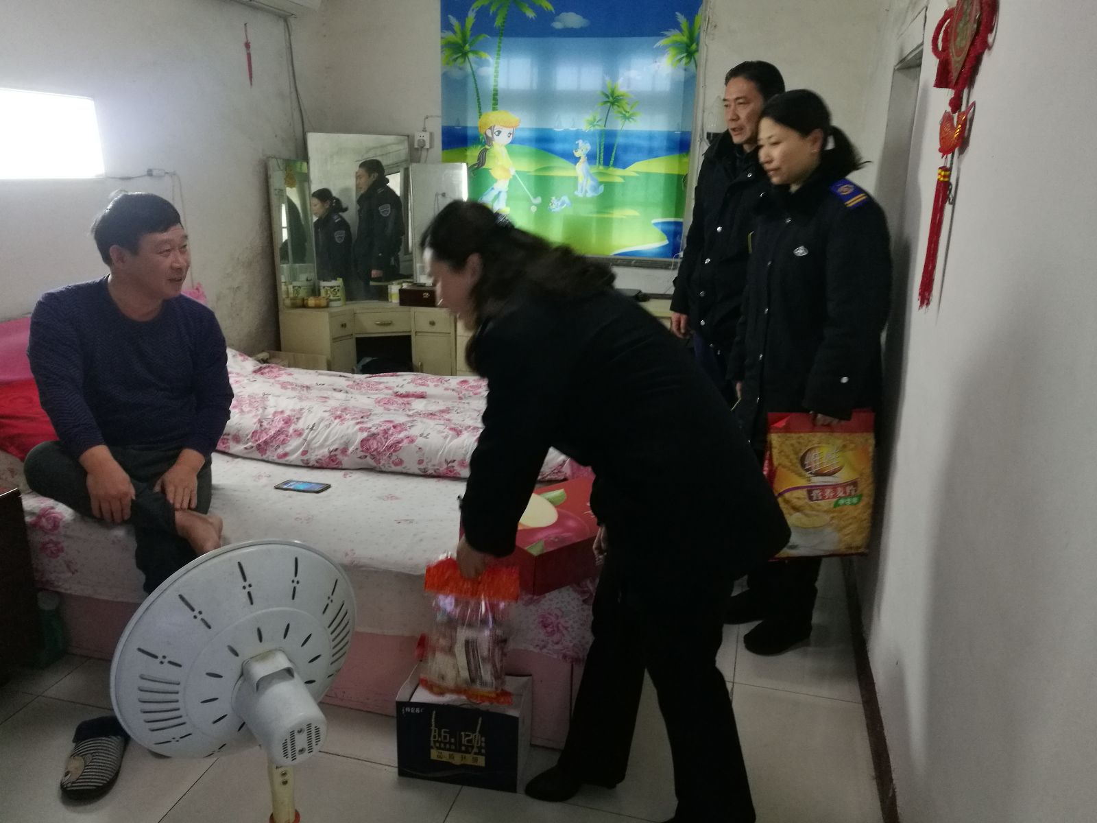 公交集团佳连公司走访慰问一线伤病驾驶员