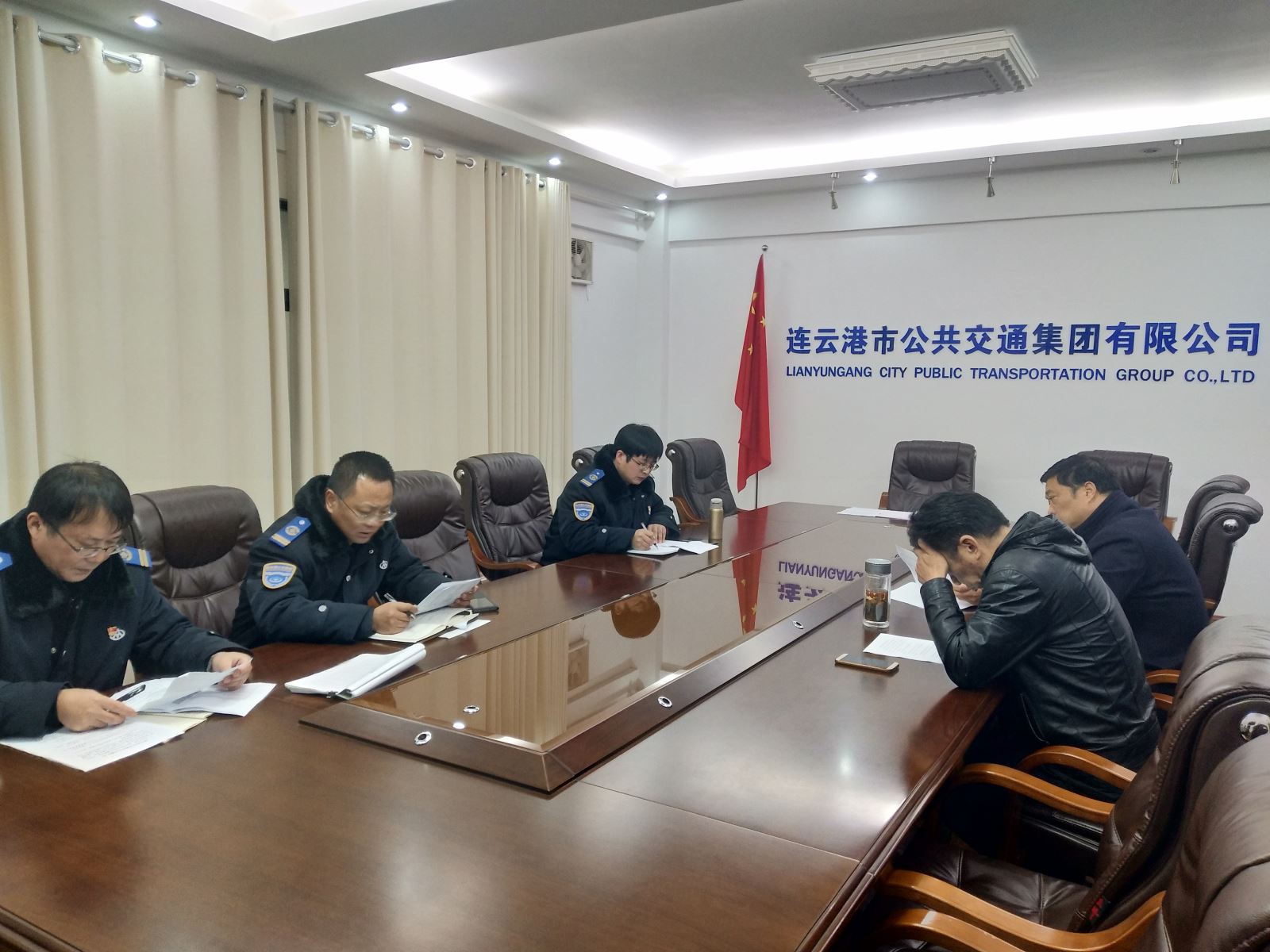 公交集团召开福田厂家约谈会